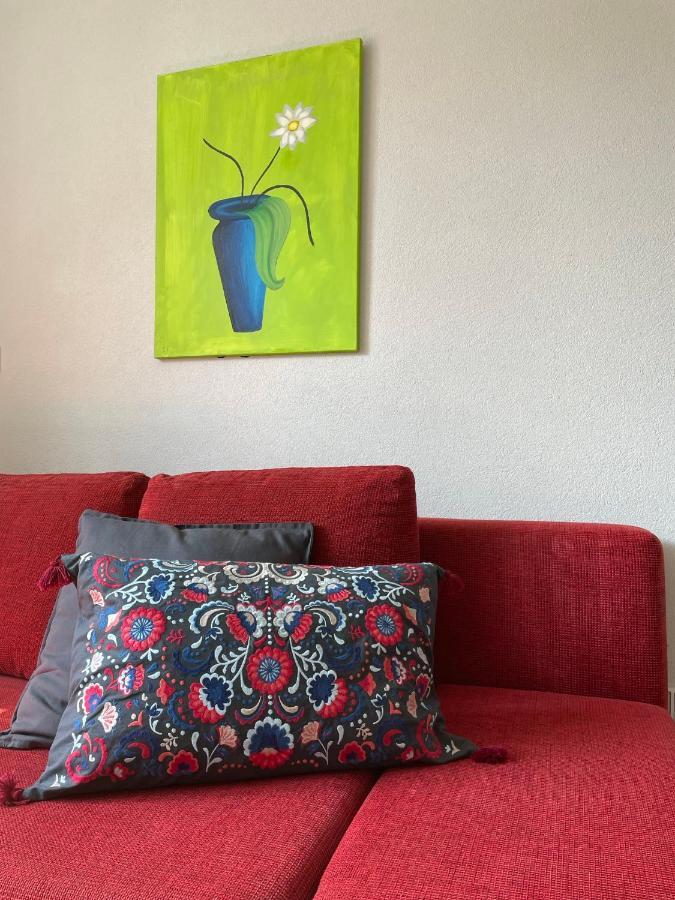 Am Weinberg - Stilvoll, Ruhig, Zum Wohlfuehlen Daire Pfaffenweiler Dış mekan fotoğraf